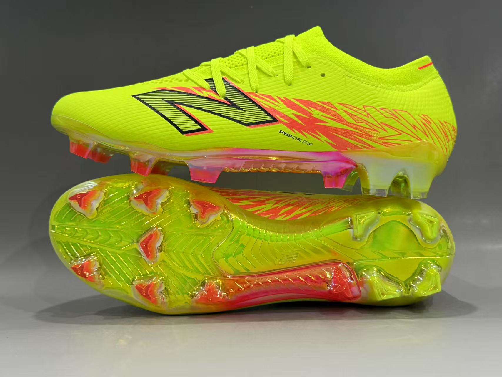 Furon V8 Elite