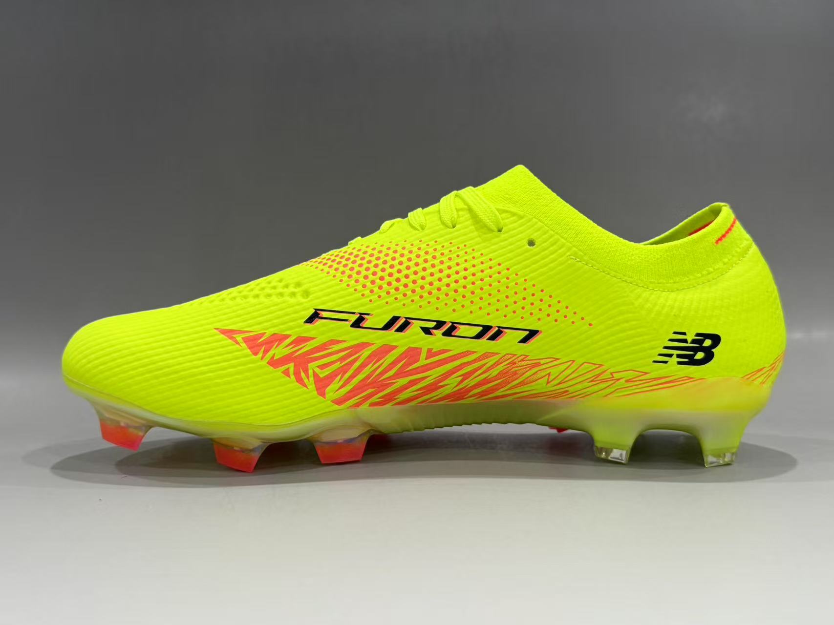 Furon V8 Elite