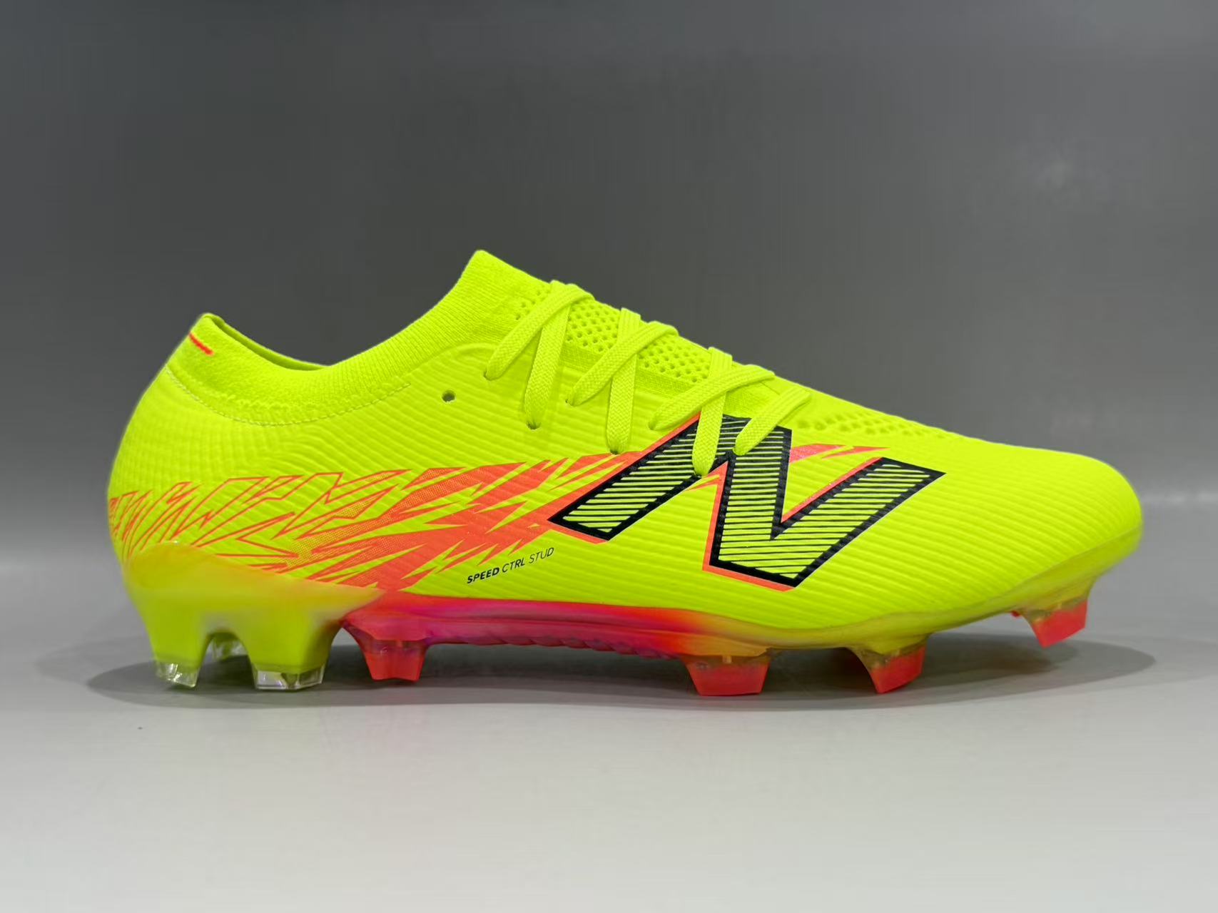Furon V8 Elite
