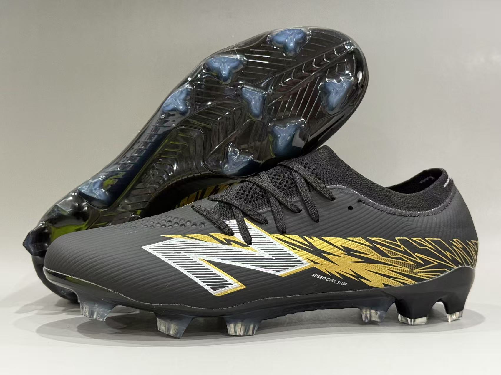 Furon V8 Elite