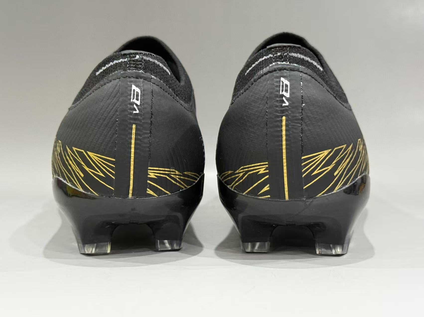 Furon V8 Elite