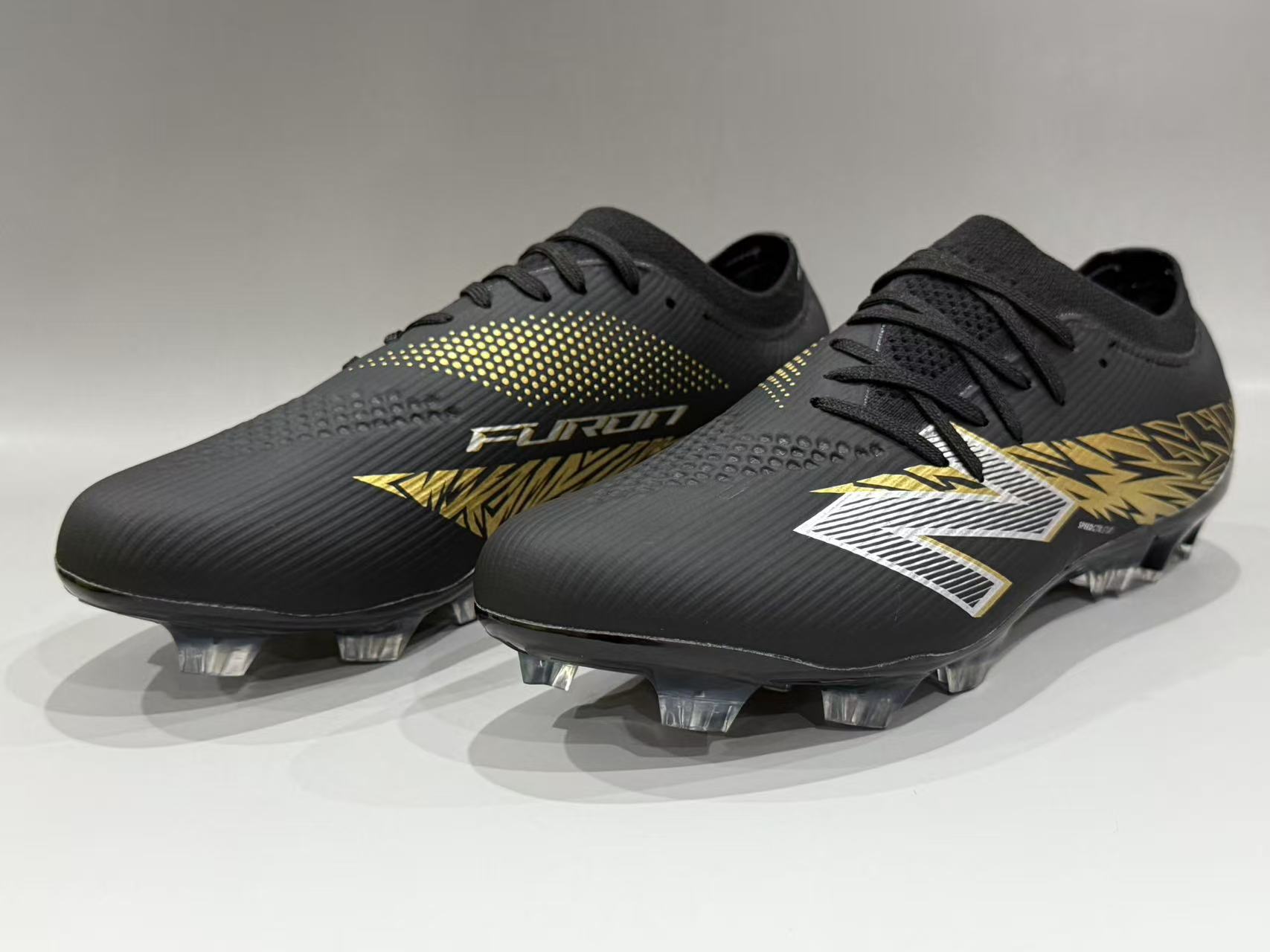 Furon V8 Elite