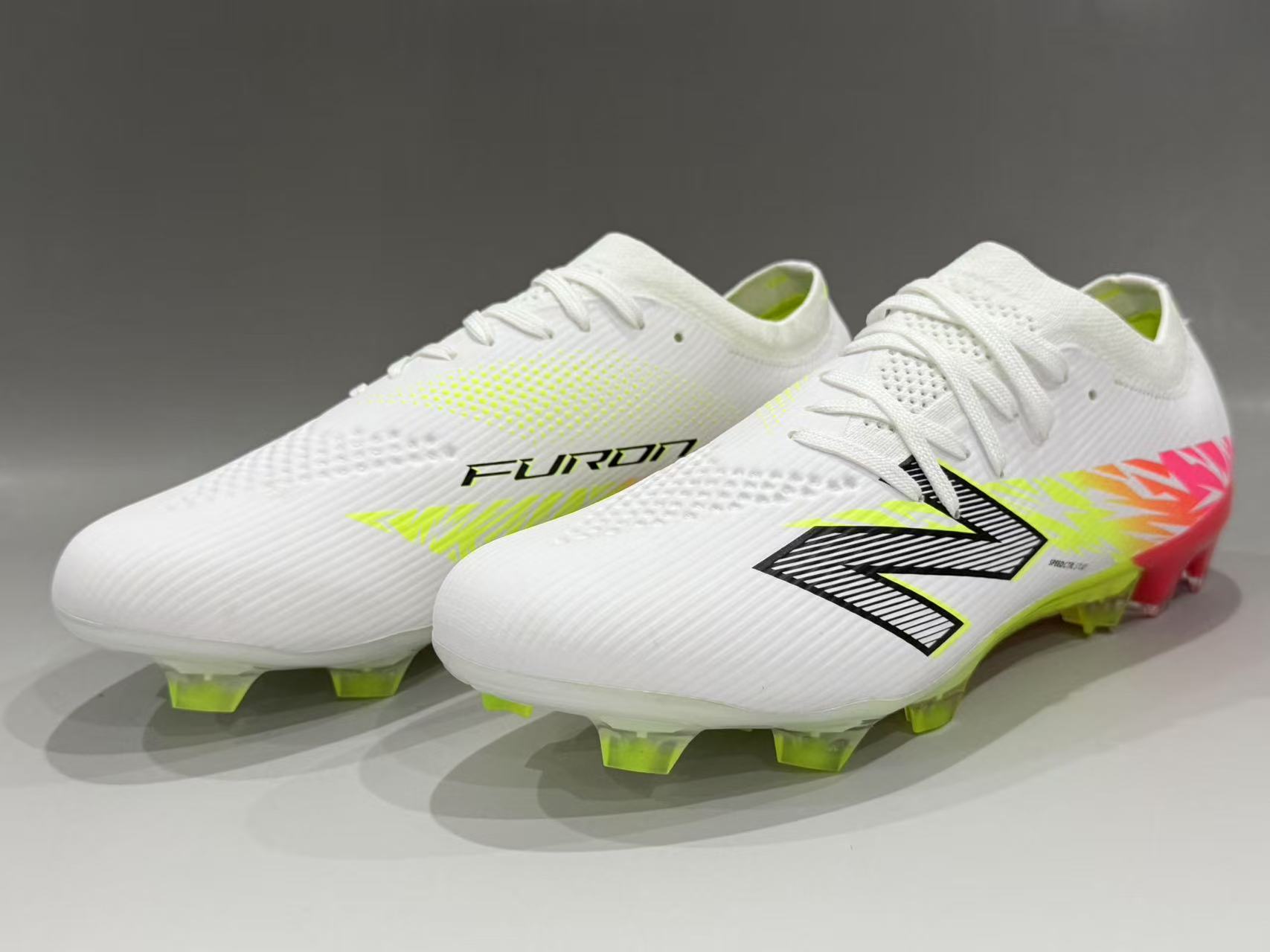 Furon V8 Elite